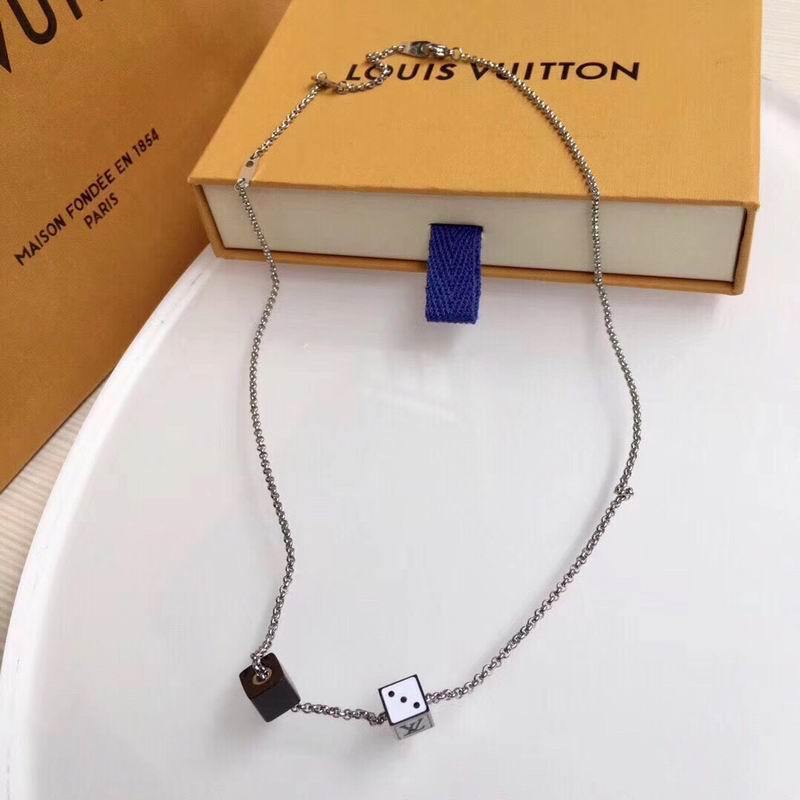 LV Necklaces 66